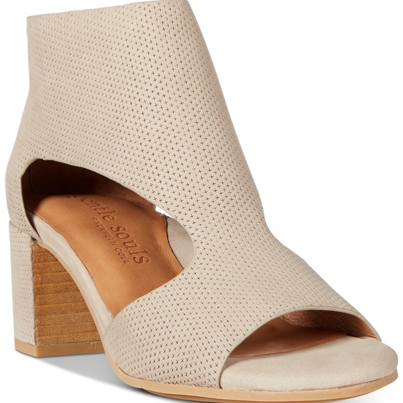 NIB Gentle Souls by Kenneth Cole Charlene Peep-Toe - Picture 1 of 8